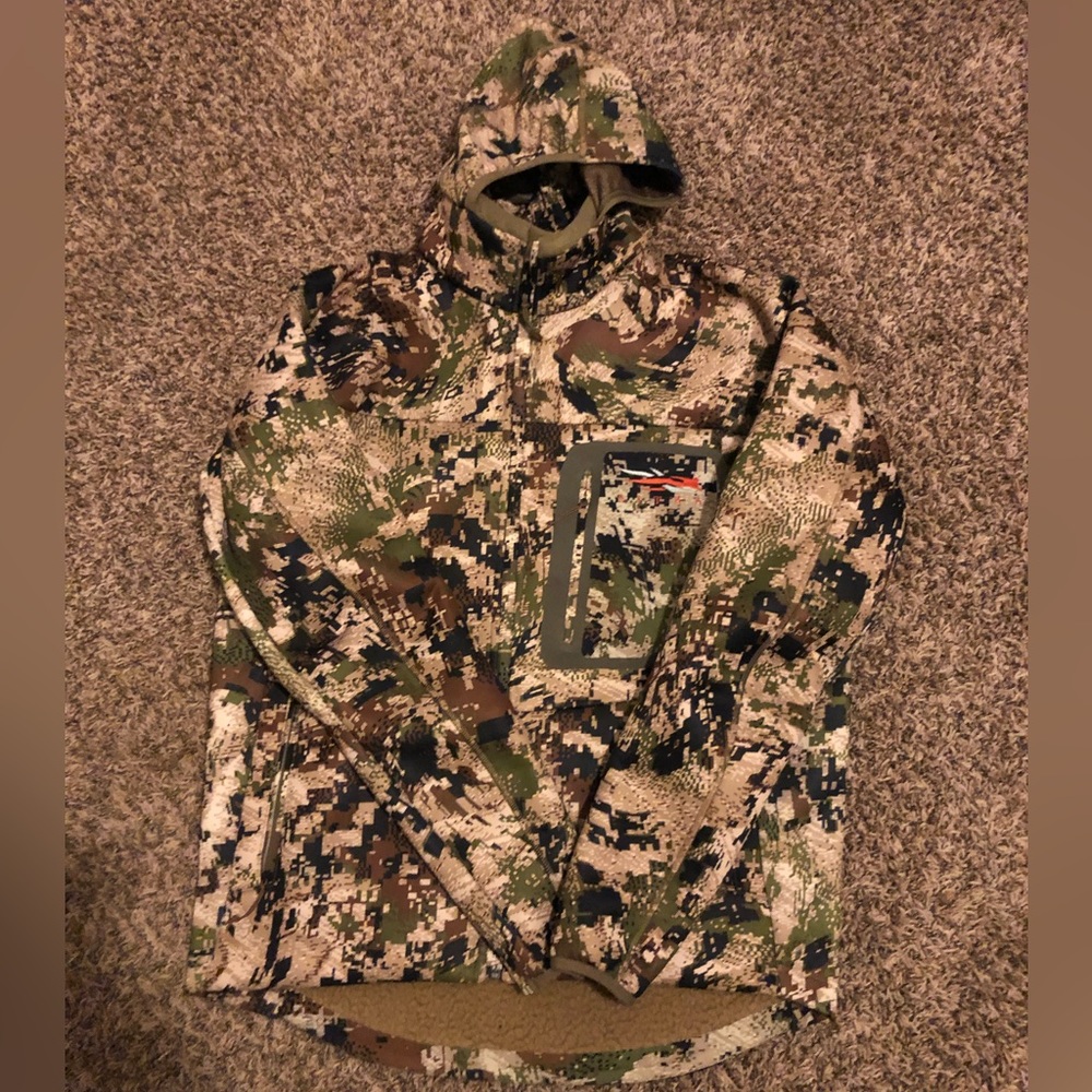 Sitka traverse hoodie